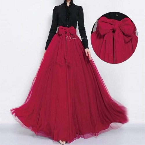 Red Bow Skirt & Black Shirt